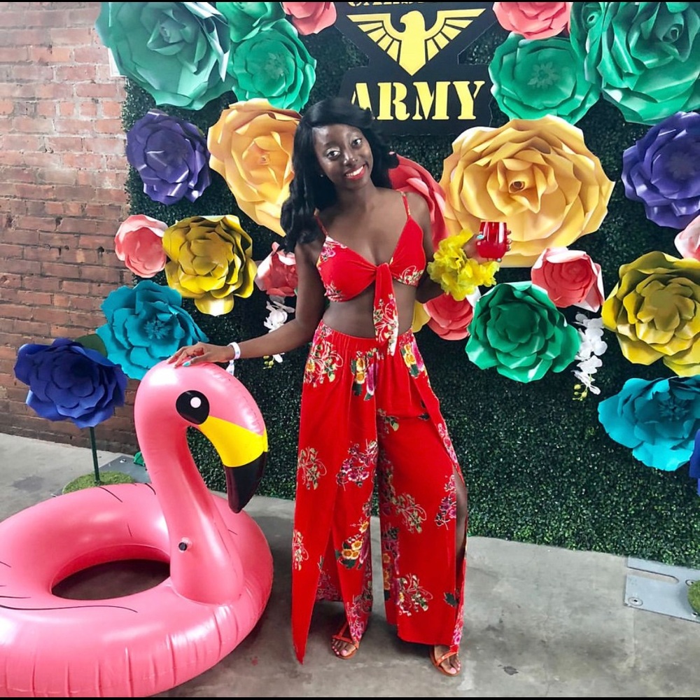 2 Piece Floral Set